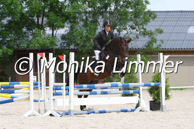 097M9164_Chelsea blue.JPG